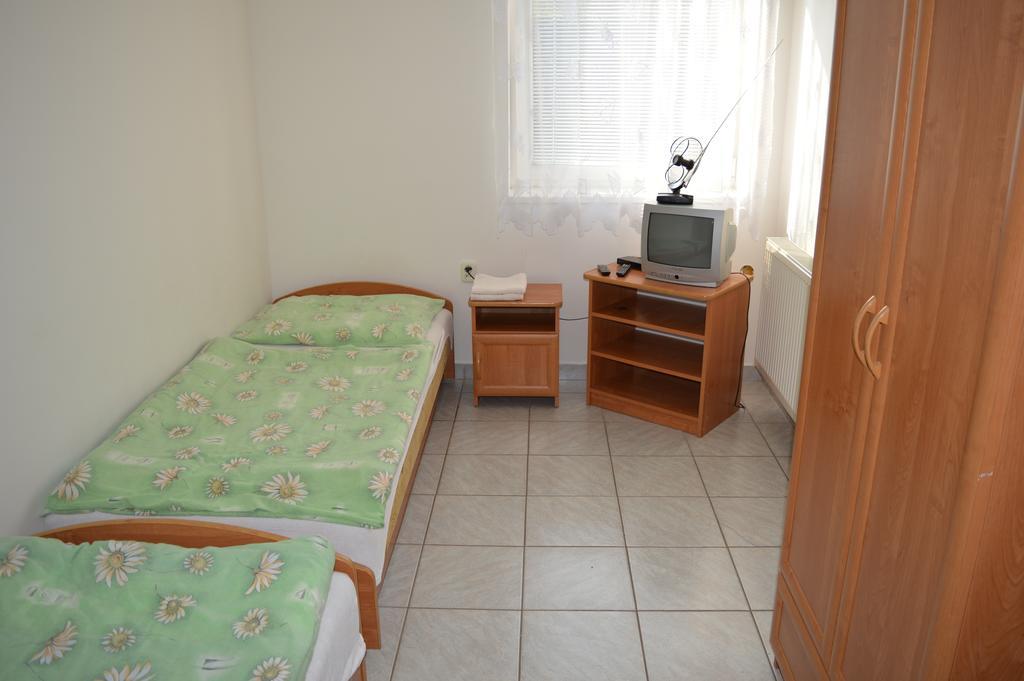 Davi Penzion & Bowling Rožňava Habitación foto